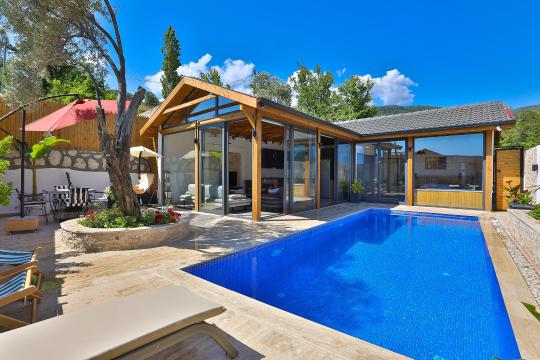 Villa Deni