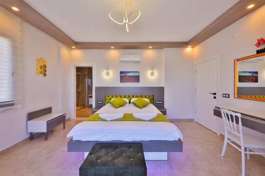 Villa Nayla