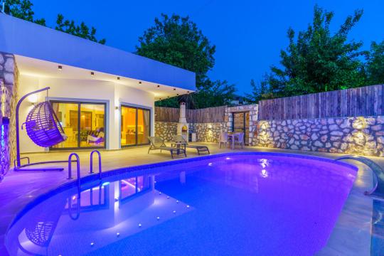 Villa Epica duo