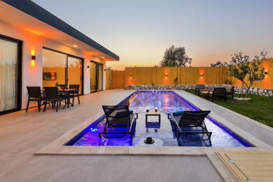 Villa Begonya 2