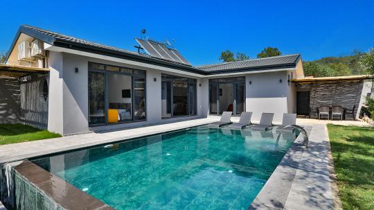 Villa Ellexus