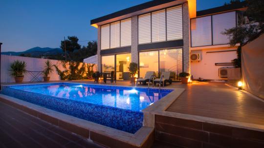 Villa Elisa