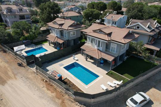 Villa Kovan 1