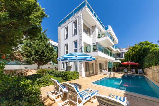 Villa Halina 2