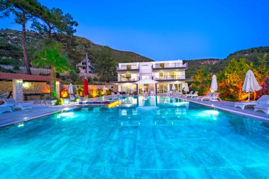 Villa Larissa
