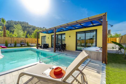 Villa Benin