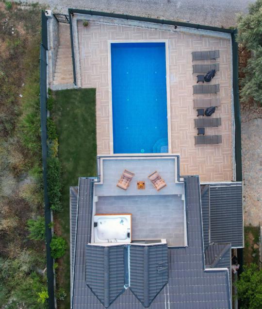 Villa Therapy