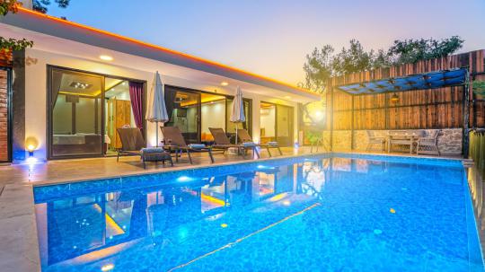 Villa Moon