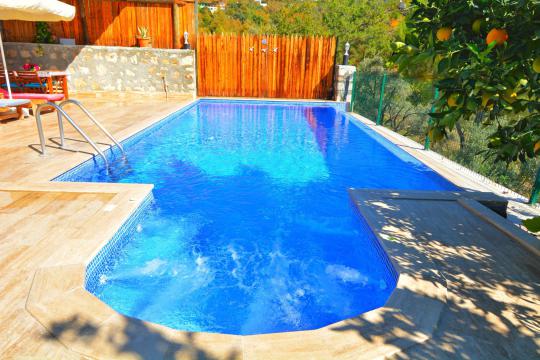 Villa Aya