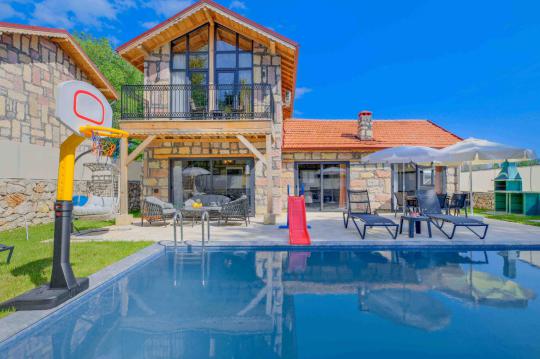Villa Astra 2