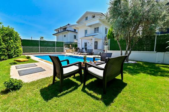 Villa Aladal
