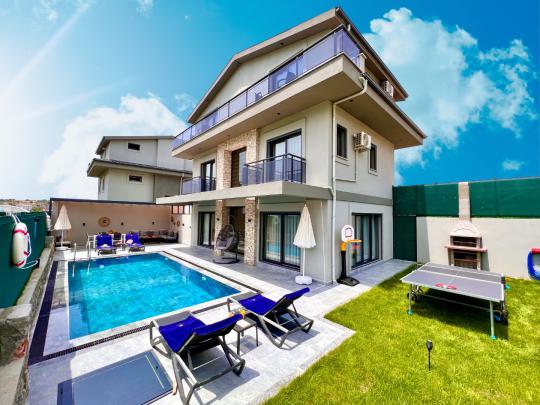 Villa Phoenix