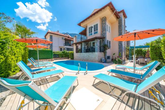 Villa Garden