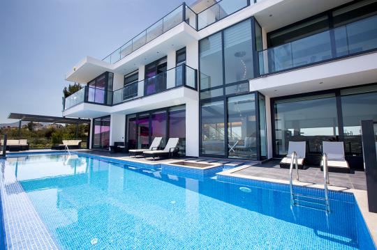 Villa Ellite