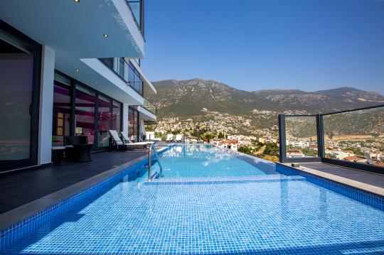 Villa Ellite