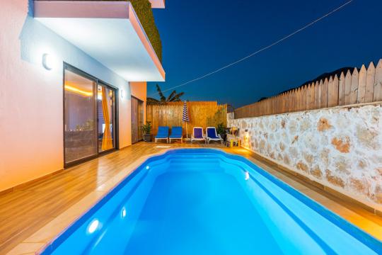 Villa Elnis