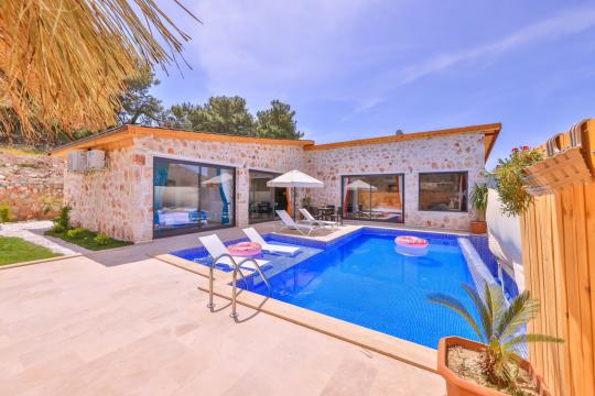 Villa Glaliptos