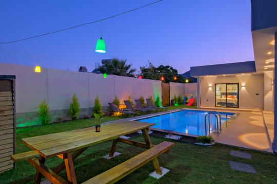 Villa Karam