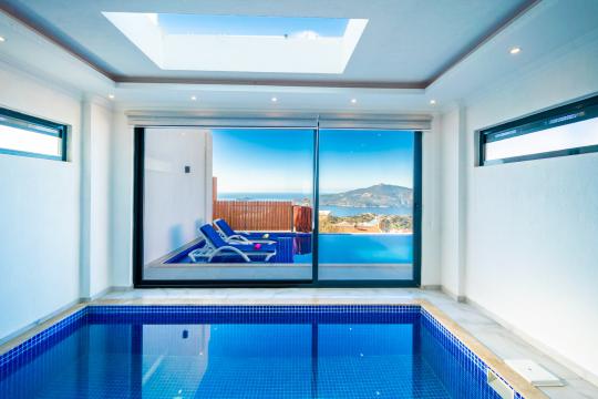 Villa Aylon
