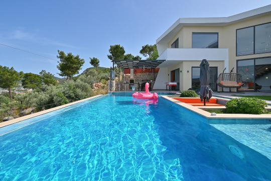 Villa Green B
