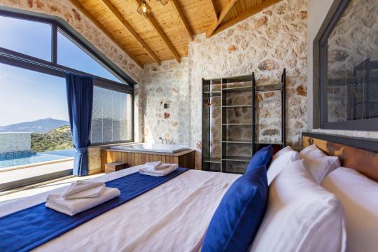 Villa Holl Duo