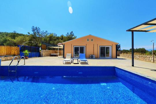Villa Karaar