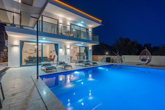Villa İzabel
