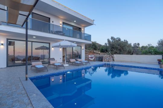 Villa İzabel