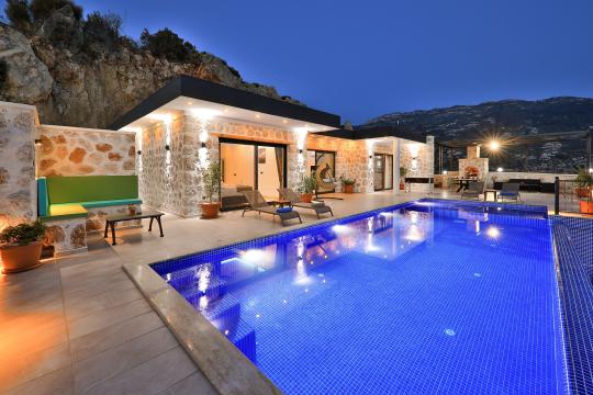 Villa Poppy