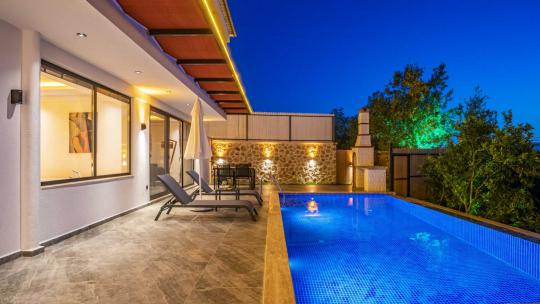 Villa Lalinya Duo