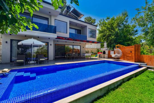 Villa Lalinya