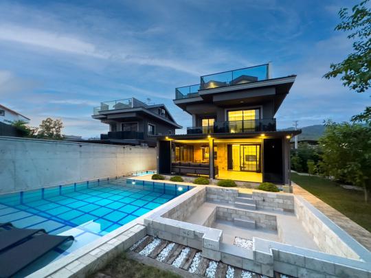 Villa Pirlanta A