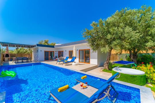 Villa Laya