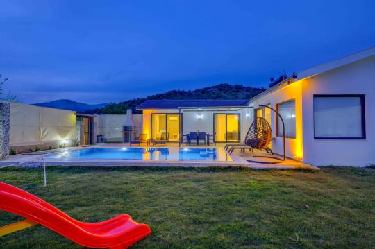 Villa Lastunas 2
