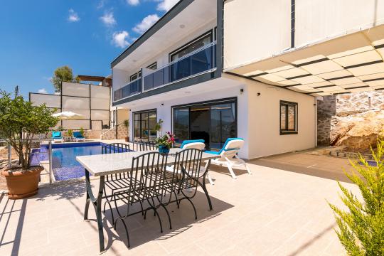 Villa Hania