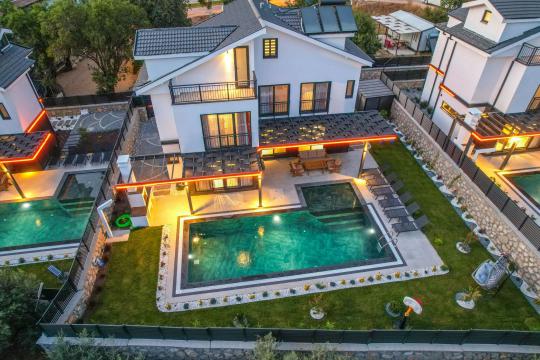 Villa Seame Duo