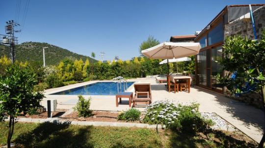 Villa Atasev 2