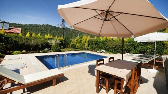Villa Atasev 2