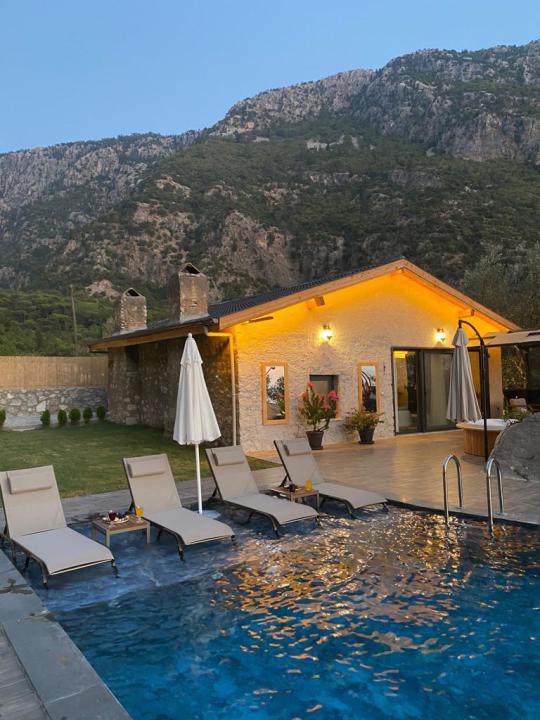 Villa Maki