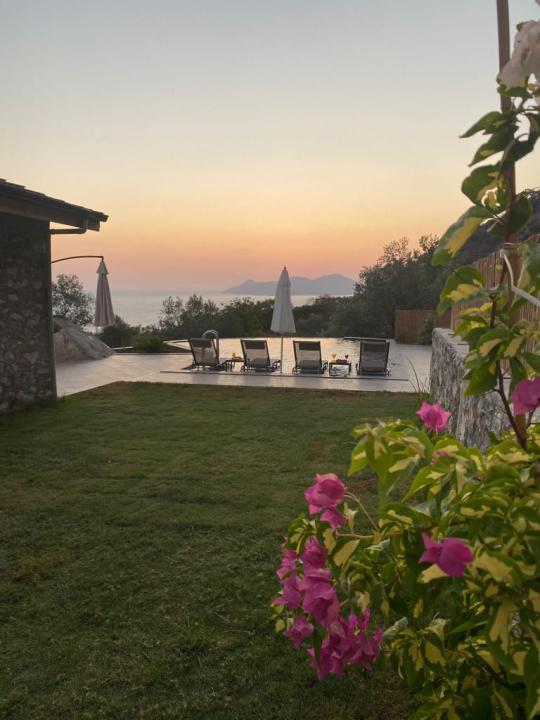 Villa Maki