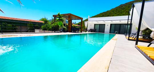 Villa Mamon