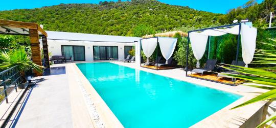 Villa Mamon