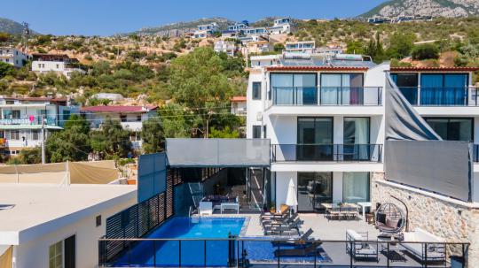 Villa Karakoc