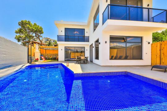 Villa Verse