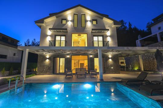 Villa Ronny