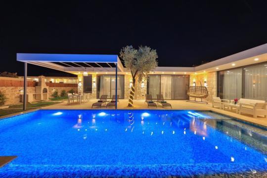 Villa Arsin 3