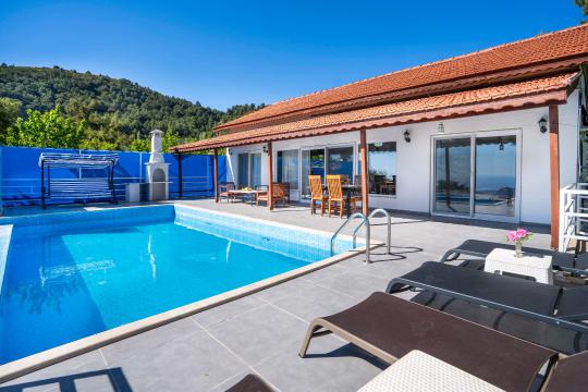 Villa Mustu 2