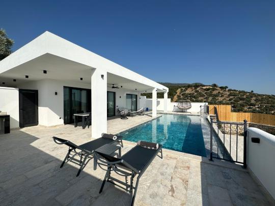 Villa Run