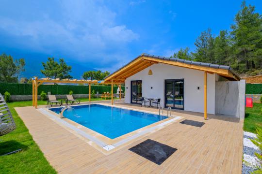 Villa Pine