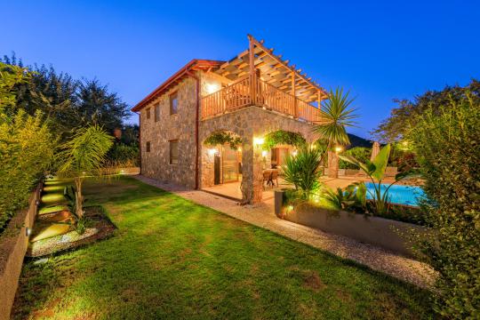 Villa April 2